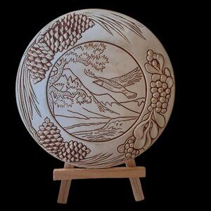 Vintage 1992 Lyn Ulick Ceramic Bread Warmer Pinecones Eagle Holly Mtns Signed